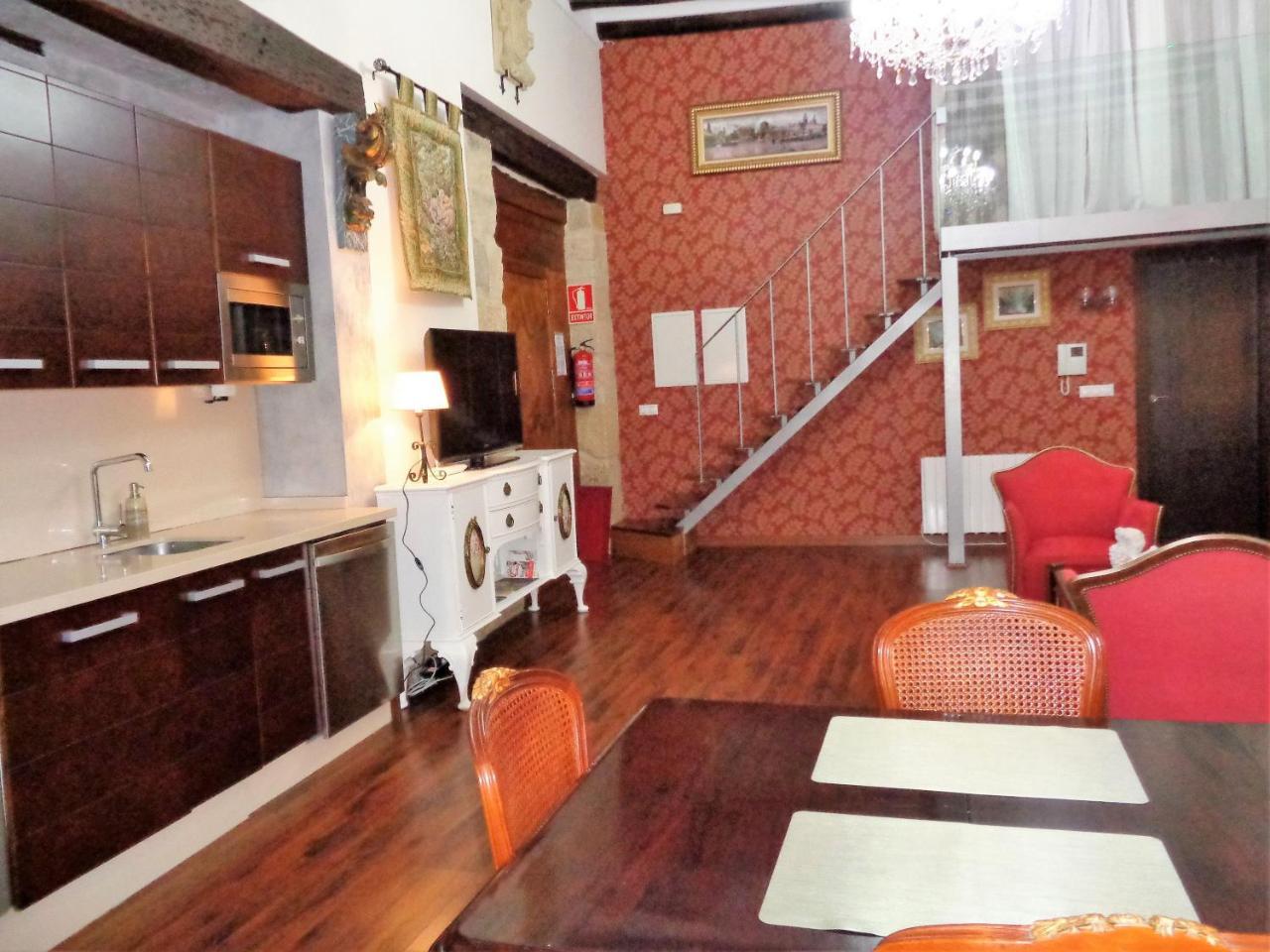 Luz Del Renacimiento Ubeda Apartment ภายนอก รูปภาพ