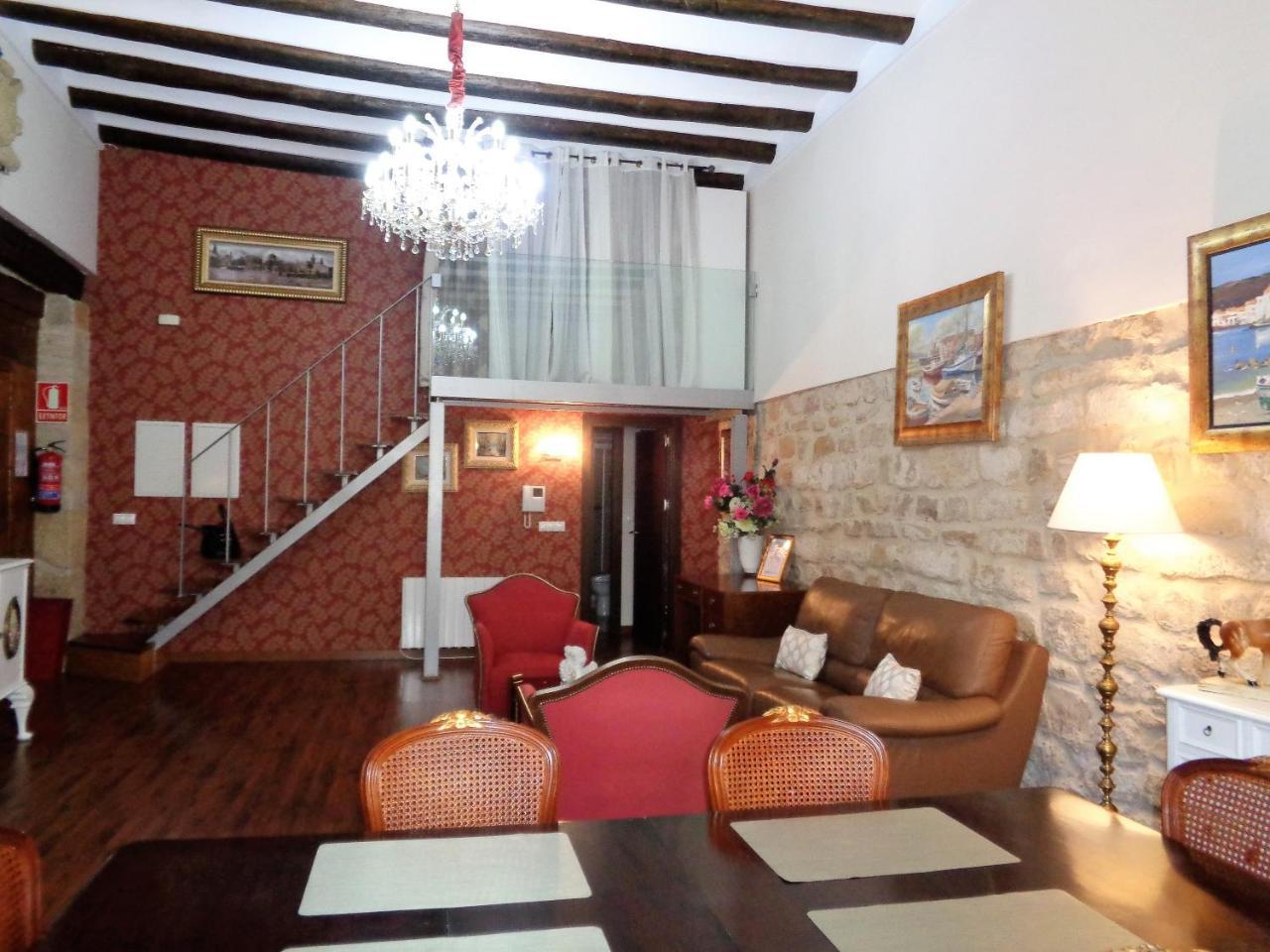 Luz Del Renacimiento Ubeda Apartment ภายนอก รูปภาพ