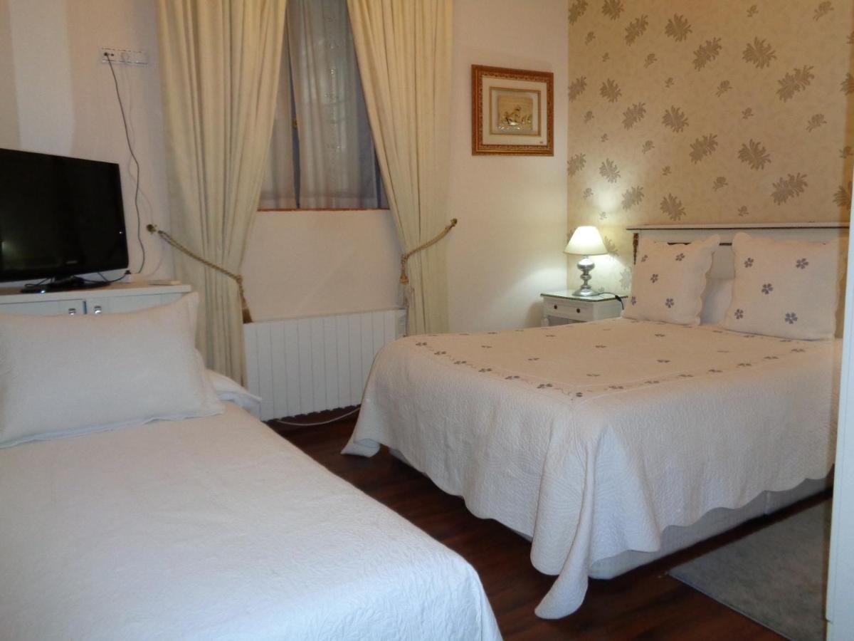 Luz Del Renacimiento Ubeda Apartment ภายนอก รูปภาพ